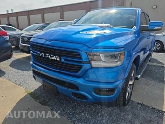 2022 Ram 1500 Laramie Crew Cab Short Bed - miniatura 2