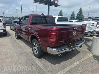 2022 Ram 1500 Laramie Crew Cab Short Bed - miniatura 4
