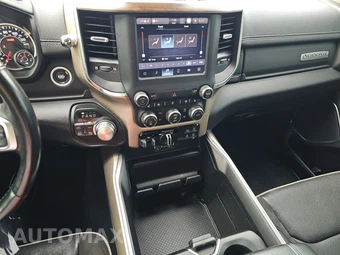 2022 Ram 1500 Laramie Crew Cab Short Bed - miniatura 11