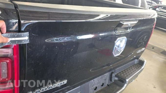 2022 Ram 1500 Laramie Crew Cab Short Bed - miniatura 10