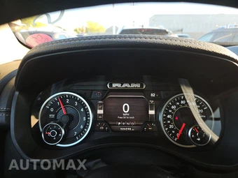 2022 Ram 1500 Laramie Crew Cab Short Bed - miniatura 12