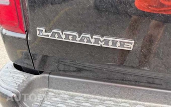 2022 Ram 1500 Laramie Crew Cab Short Bed - miniatura 7