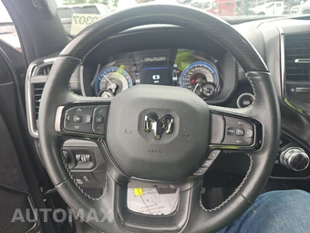 2022 Ram 1500 Limited Crew Cab Medium Bed - miniatura 10
