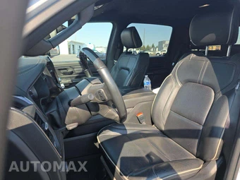 2022 Ram 1500 Limited Crew Cab Medium Bed - miniatura 3