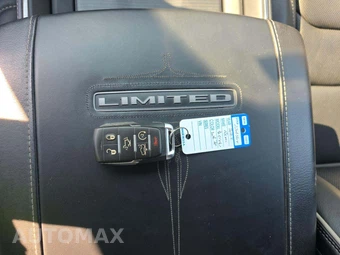 2022 Ram 1500 Limited Crew Cab Medium Bed - miniatura 5