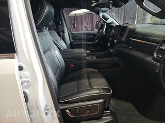 2022 Ram 1500 Limited Crew Cab Short Bed - miniatura 8