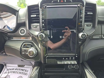 2022 Ram 1500 Limited Crew Cab Short Bed - miniatura 7
