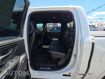 2022 Ram 1500 Limited Crew Cab Short Bed - miniatura 10