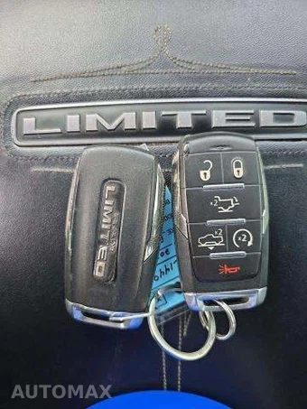 2022 Ram 1500 Limited Crew Cab Short Bed - miniatura 8
