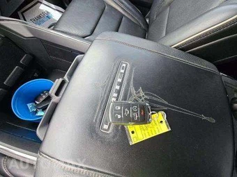 2022 Ram 1500 Limited Crew Cab Short Bed – miniatura 8