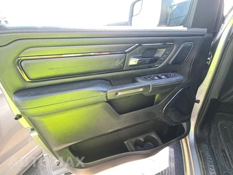 2022 Ram 1500 Limited Crew Cab Short Bed - miniatura 15