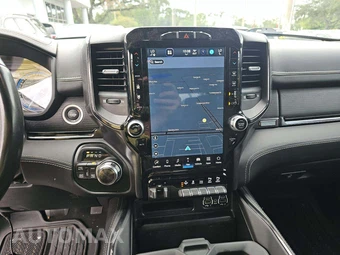 2022 Ram 1500 Limited Crew Cab Short Bed - miniatura 10