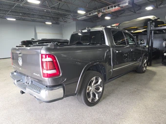 2022 Ram 1500 Limited Crew Cab Short Bed - miniatura 4
