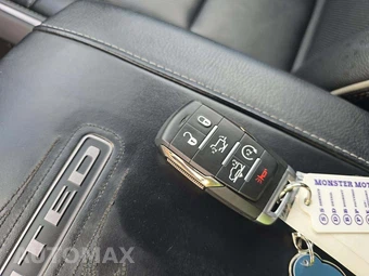 2022 Ram 1500 Limited Crew Cab Short Bed - miniatura 5