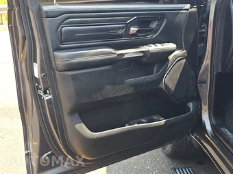 2022 Ram 1500 Limited Crew Cab Short Bed - miniatura 9