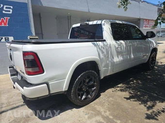 2022 Ram 1500 Limited Crew Cab Short Bed - miniatura 3