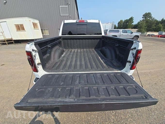 2022 Ram 1500 Limited Crew Cab Short Bed - miniatura 11
