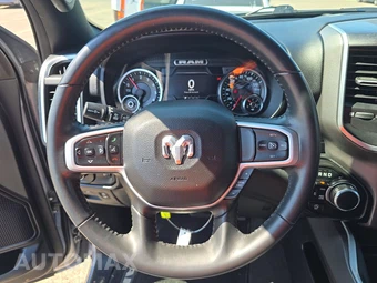 2022 Ram 1500 Lone Star Crew Cab Short Bed - miniatura 16