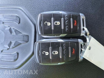 2022 Ram 1500 Sport Crew Cab Short Bed - miniatura 5