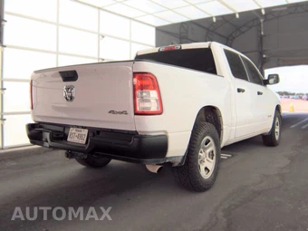 2022 Ram 1500 Tradesman Crew Cab Short Bed – miniatura 4