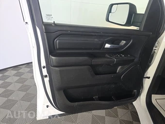 2022 Ram 1500 Tradesman Extended Cab Medium Bed - miniatura 9