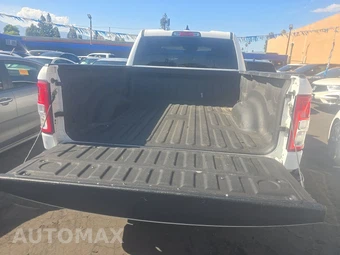 2022 Ram 1500 Tradesman Extended Cab Medium Bed – miniatura 16