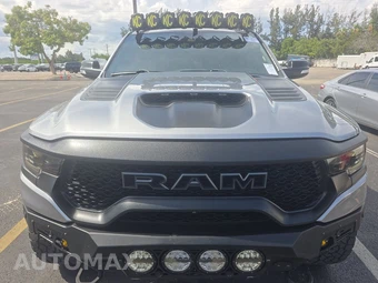 2022 Ram 1500 TRX Crew Cab Short Bed – miniatura 2