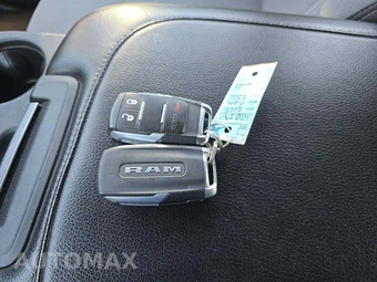 2022 Ram 2500 Big Horn Crew Cab Medium Bed - miniatura 8