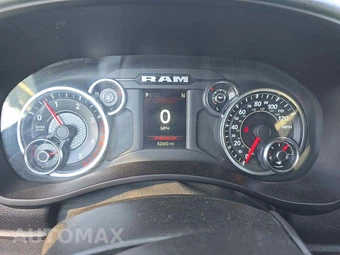 2022 Ram 2500 Big Horn Crew Cab Medium Bed - miniatura 9