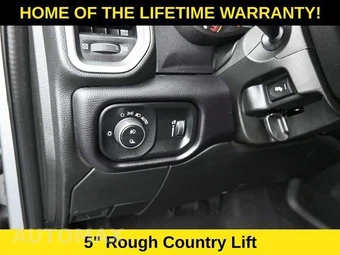 2022 Ram 2500 Big Horn Crew Cab Medium Bed - miniatura 19