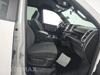 2022 Ram 2500 Big Horn Crew Cab Medium Bed - miniatura 8