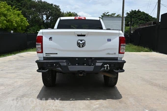 2022 Ram 2500 Big Horn Crew Cab Medium Bed - miniatura 4