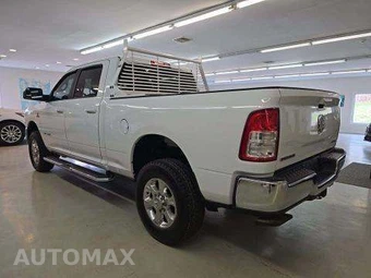 2022 Ram 2500 Big Horn Crew Cab Medium Bed - miniatura 2
