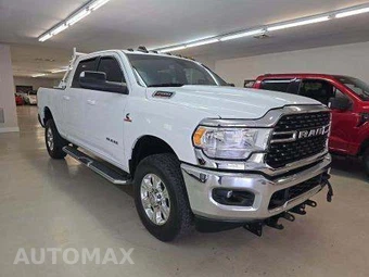 2022 Ram 2500 Big Horn Crew Cab Medium Bed - miniatura 4