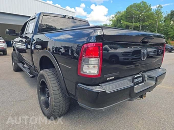 2022 Ram 2500 Big Horn Crew Cab Medium Bed - miniatura 2