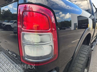 2022 Ram 2500 Big Horn Crew Cab Medium Bed - miniatura 24