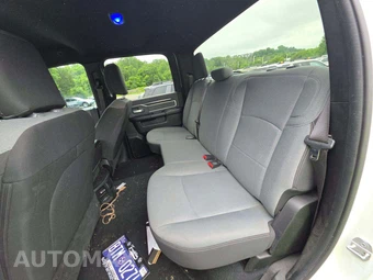 2022 Ram 2500 Big Horn Crew Cab Medium Bed - miniatura 13