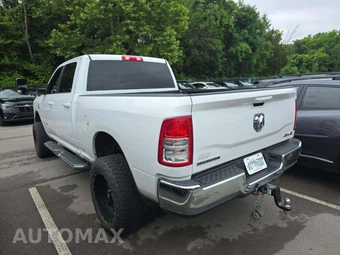 2022 Ram 2500 Big Horn Crew Cab Medium Bed - miniatura 2