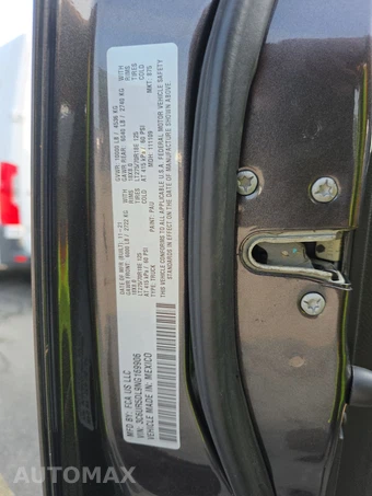 2022 Ram 2500 Big Horn Crew Cab Medium Bed - miniatura 14