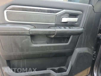 2022 Ram 2500 Big Horn Crew Cab Medium Bed - miniatura 9