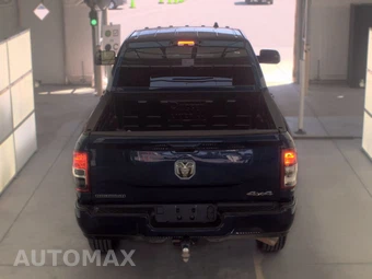 2022 Ram 2500 Big Horn Crew Cab Medium Bed - miniatura 5