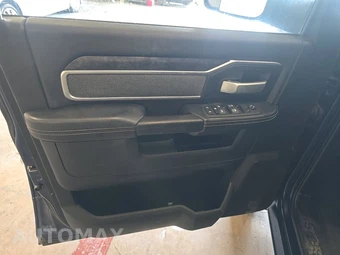 2022 Ram 2500 Big Horn Crew Cab Medium Bed - miniatura 9