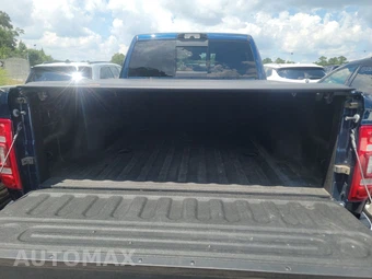 2022 Ram 2500 Laramie Crew Cab Medium Bed - miniatura 16