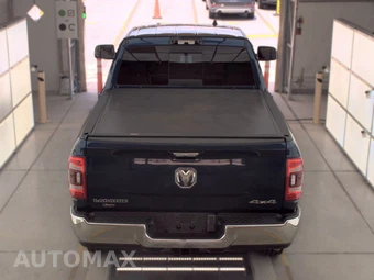 2022 Ram 2500 Laramie Crew Cab Medium Bed - miniatura 5