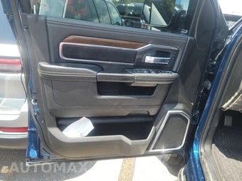 2022 Ram 2500 Laramie Crew Cab Medium Bed - miniatura 9