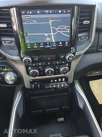 2022 Ram 2500 Laramie Crew Cab Medium Bed – miniatura 10