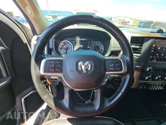 2022 Ram 2500 Laramie Crew Cab Medium Bed - miniatura 10