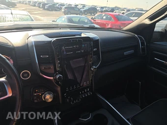 2022 Ram 2500 Laramie Crew Cab Medium Bed - miniatura 11