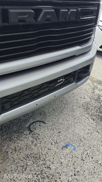 2022 Ram 2500 Laramie Crew Cab Medium Bed - miniatura 19