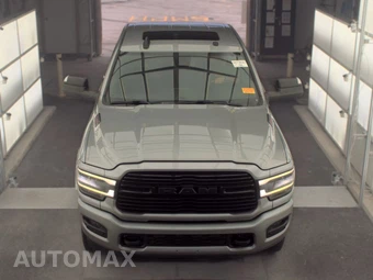 2022 Ram 2500 Laramie Crew Cab Medium Bed - miniatura 2